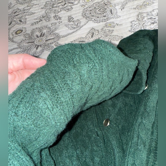 Abercrombie & Fitch Green Cable Knit Cardigan Sweater - Picture 3 of 5